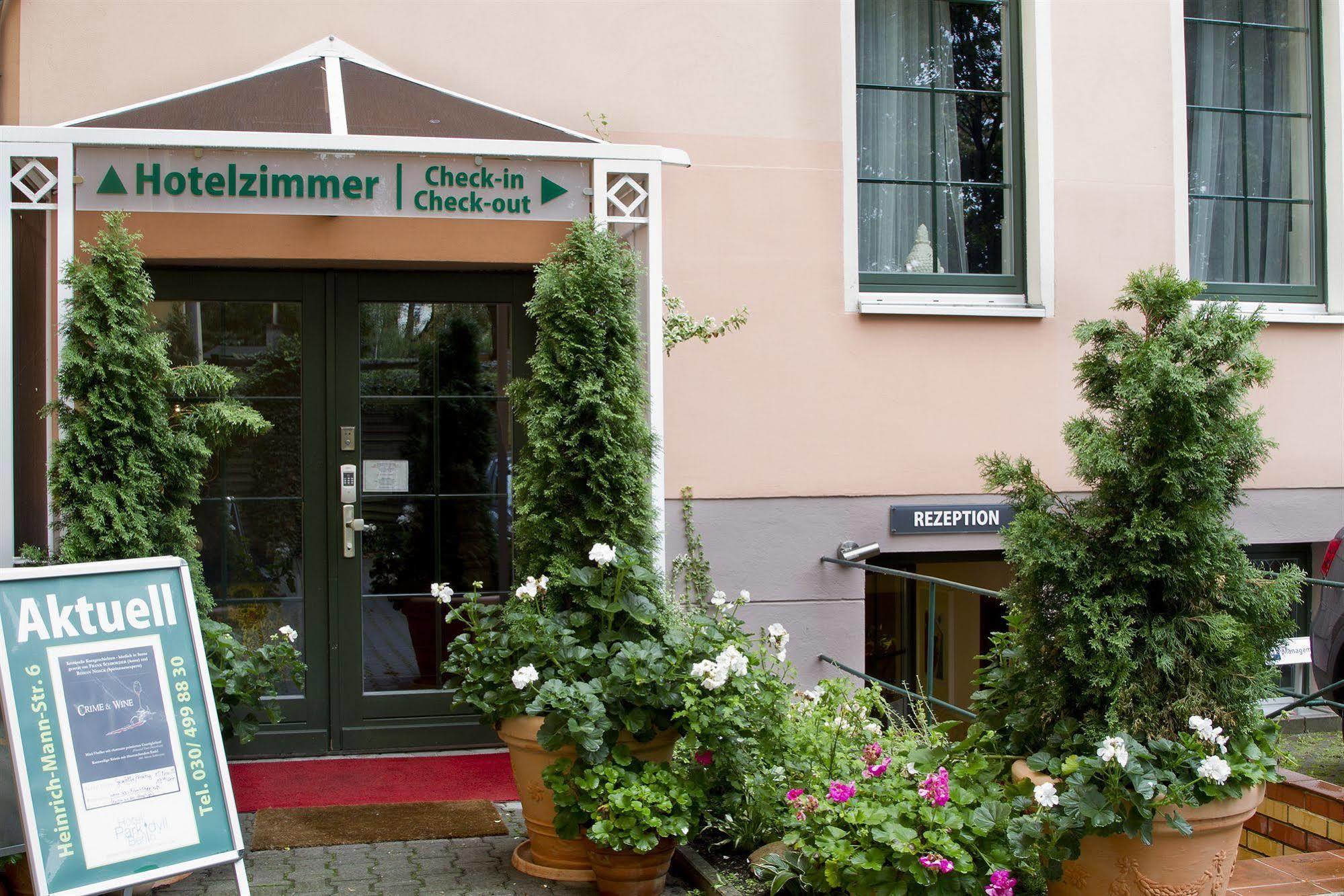 Hotel Parkidyll Berlin Bagian luar foto