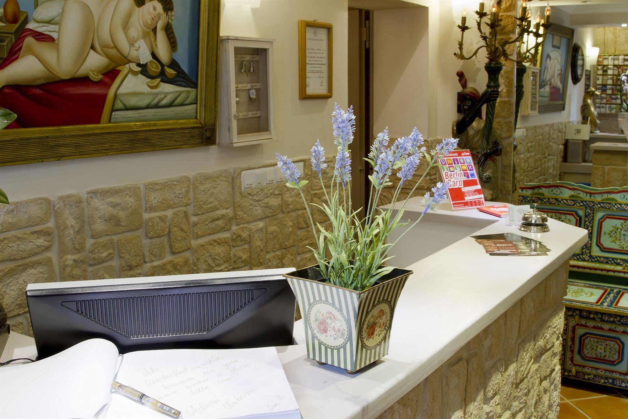 Hotel Parkidyll Berlin Bagian luar foto