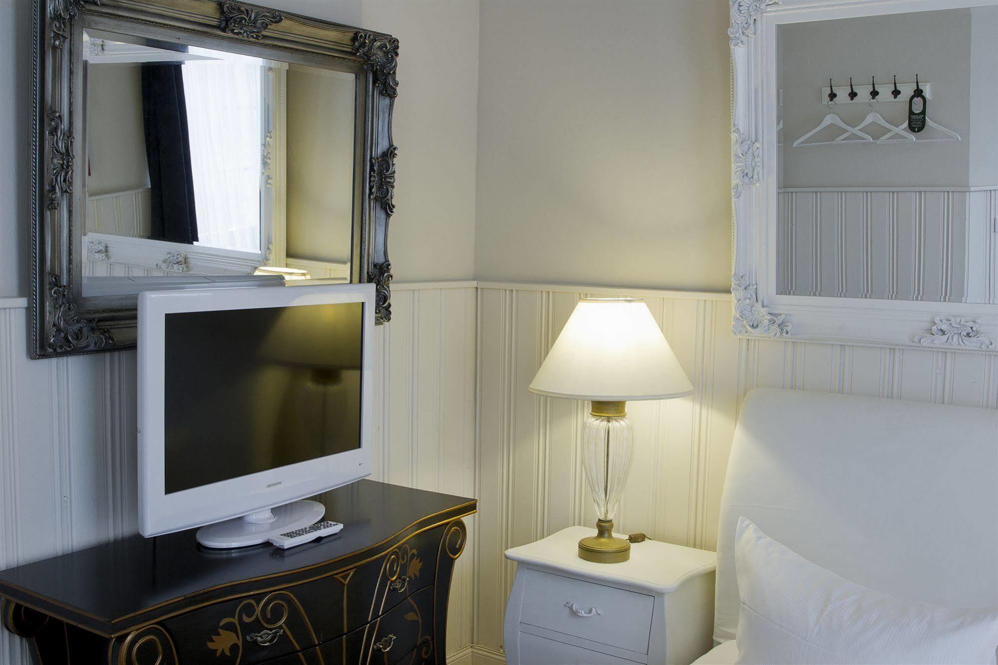 Hotel Parkidyll Berlin Bagian luar foto